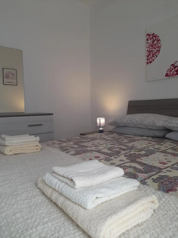 Madis House Apartment Alghero 0*,  Italy